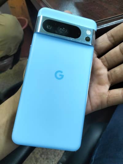 Google Pixel 8 Pro