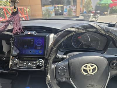Toyota Hybrid Fielder 2014