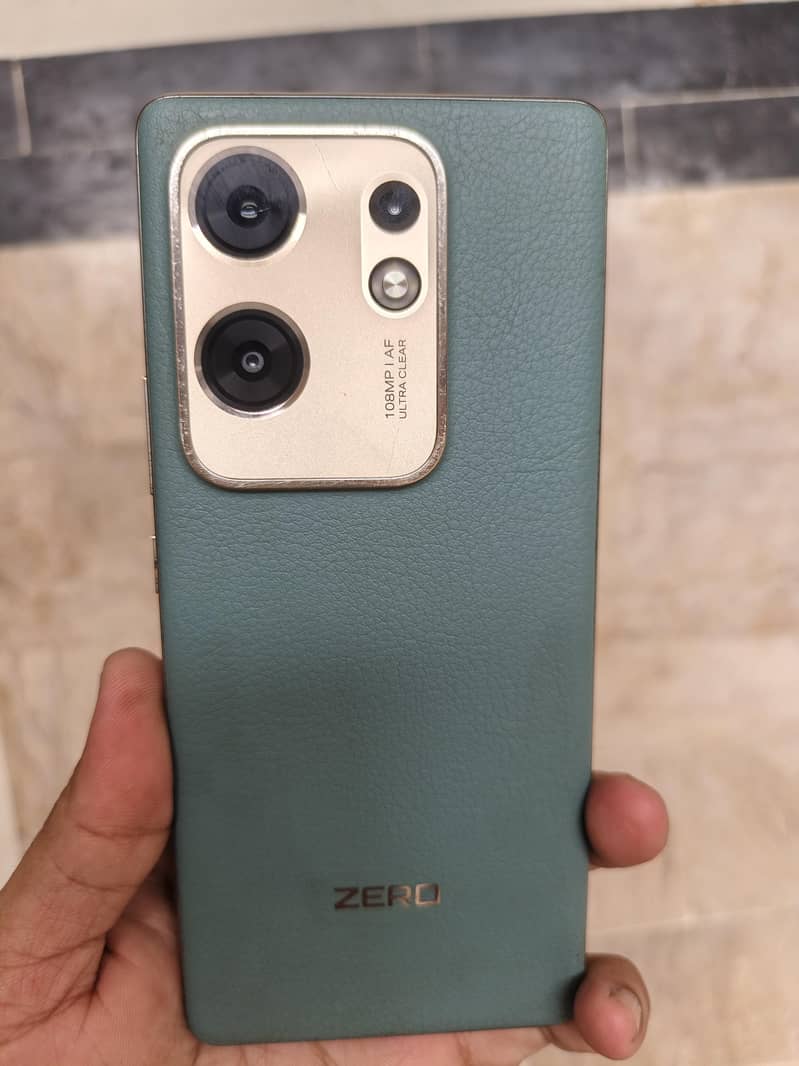 Infinix Zero 30 1