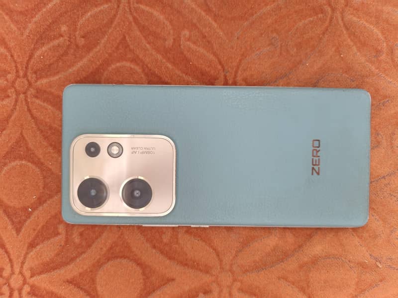 Infinix Zero 30 3