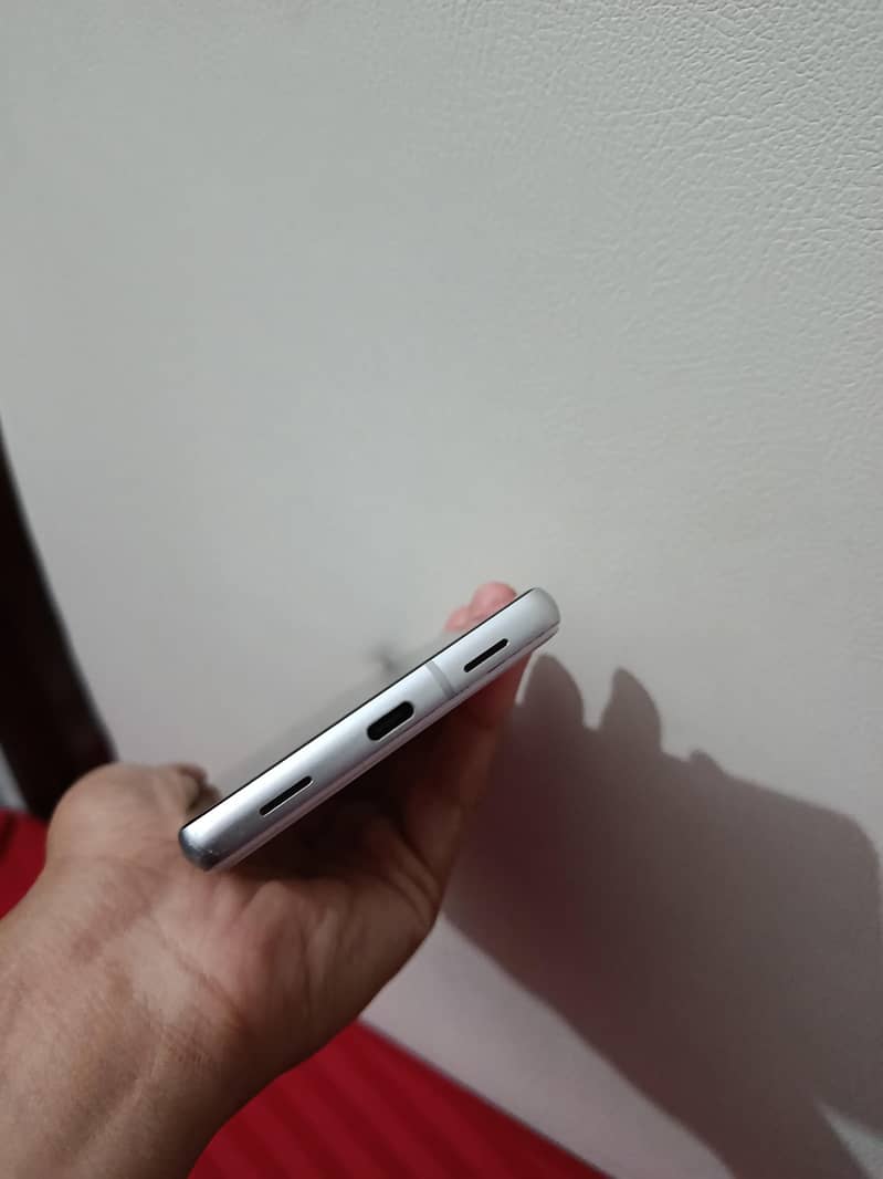 Google Pixel 7a 3