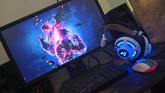 Core i5 4th generation system completely setup for urgent sale.