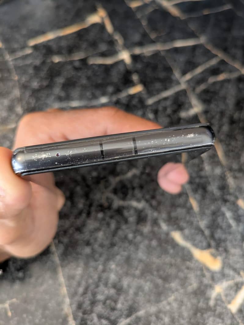 Google Pixel 7a 4