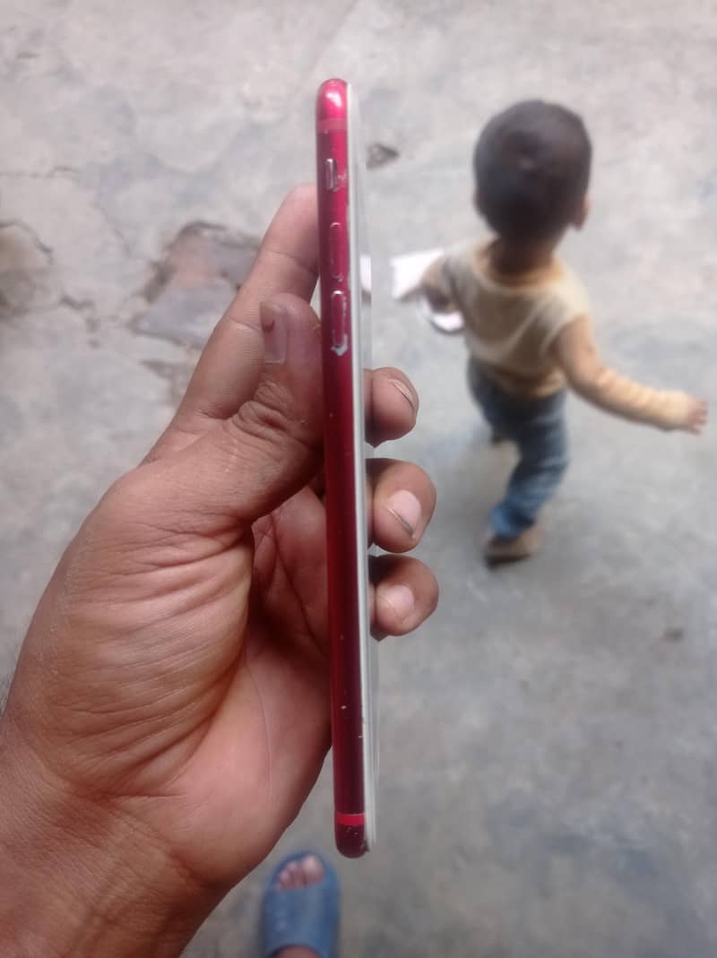 Apple iPhone 7 Plus 3