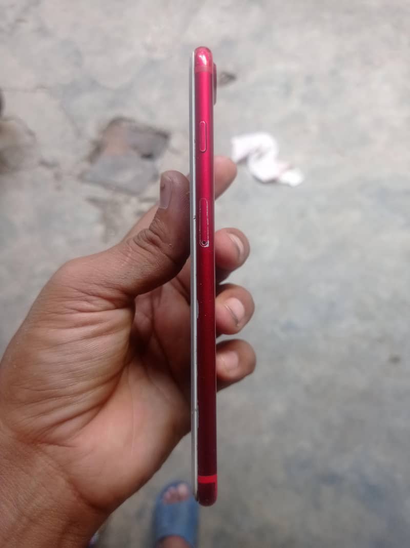 Apple iPhone 7 Plus 4