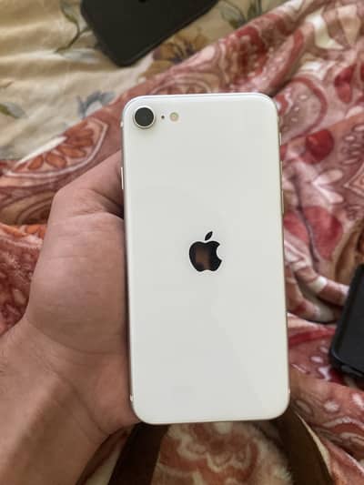 Apple iPhone SE
