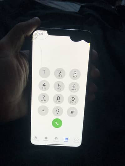 Iphone xs max 64gb Conditions ap ka samne hai Battery health 70