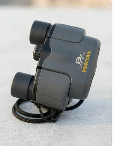 original pentax  8x UCF mini compact Binoculars ( Made in Japan)