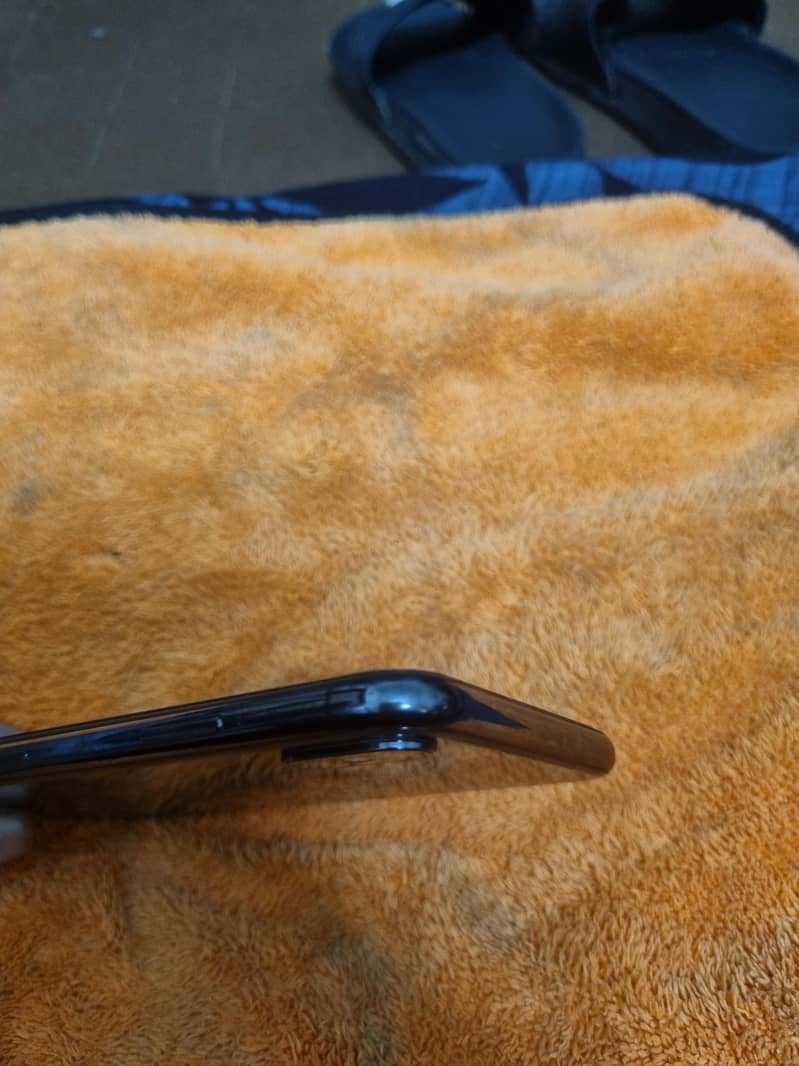Iphone X 4