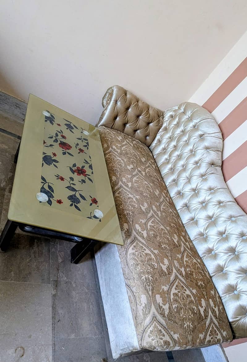 sofa with table 1