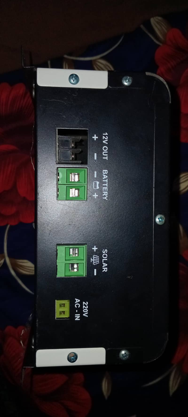 MPPT solar charge controller 2