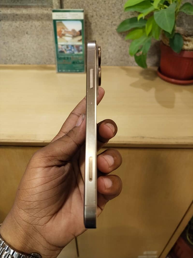 Apple iPhone 11 5