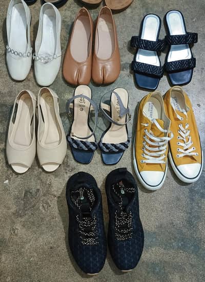 Shoes/Heels/Flats