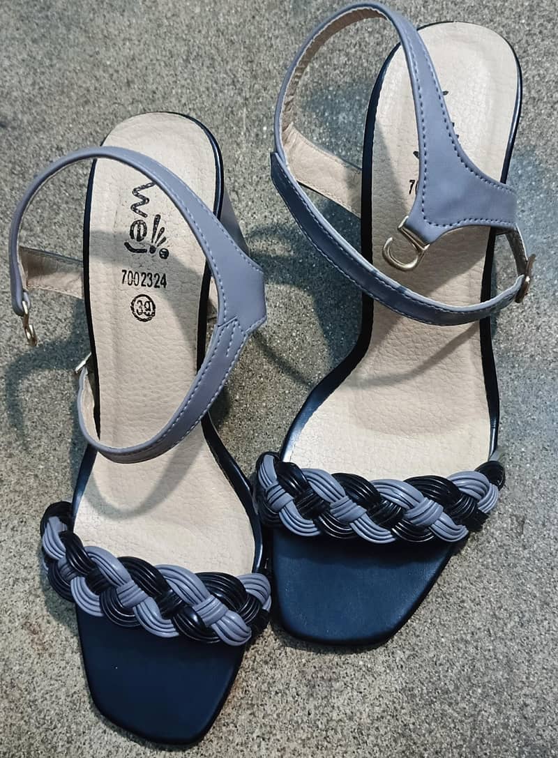Heels/Flats 0