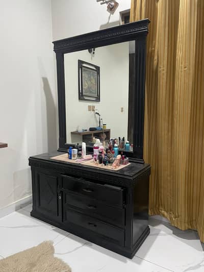 Wooden dressing table