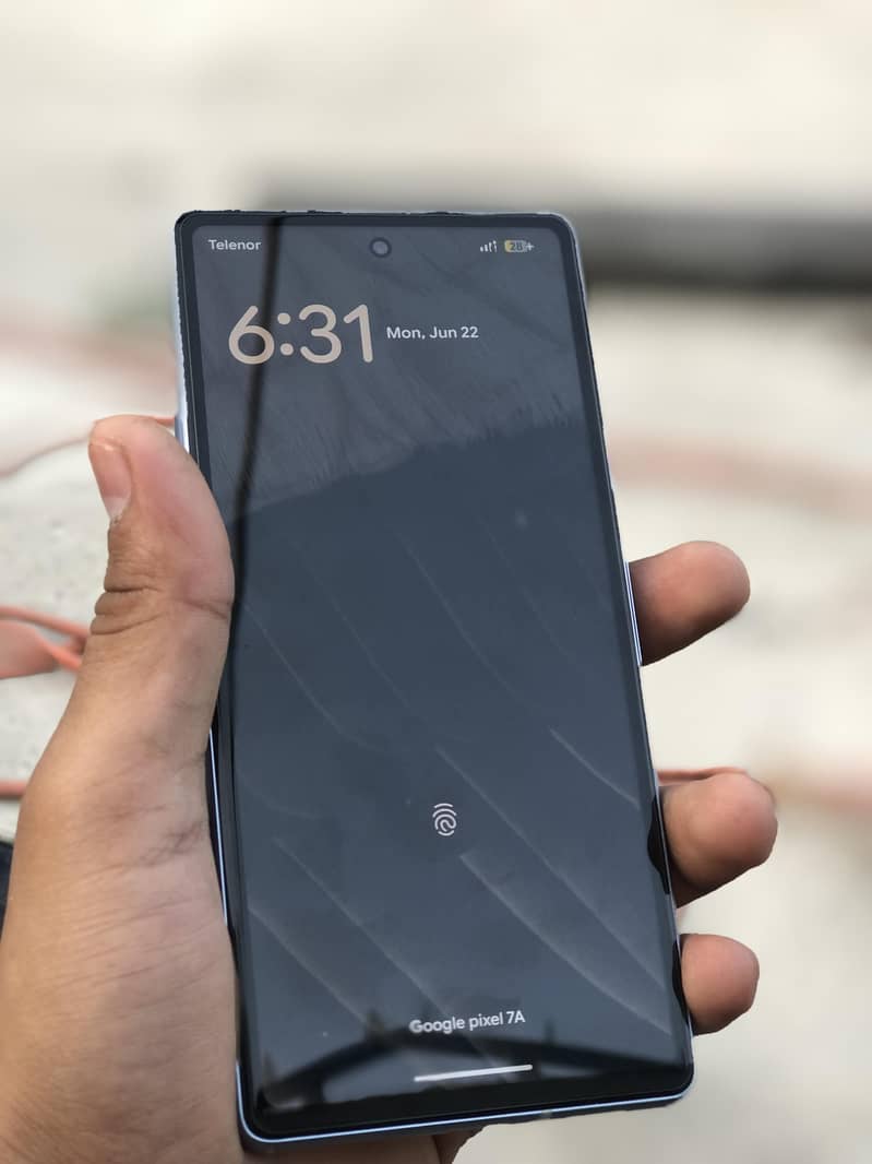 Google Pixel 7a 2