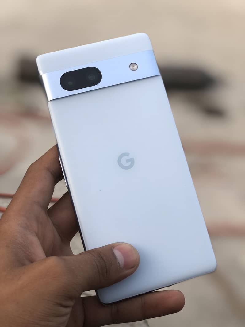 Google Pixel 7a 4