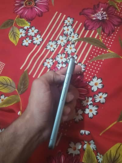 Google Pixel 8
