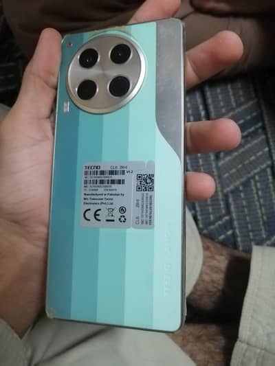 Tecno CAMON 30 all ok chrager available box available 70watt chargeer
