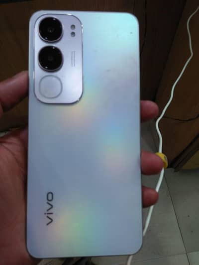 Vivo Y19s