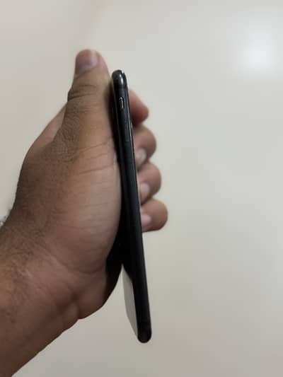 Apple iPhone 7