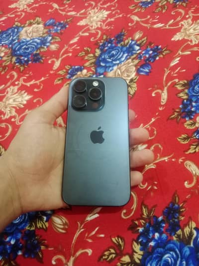 Apple iPhone 15 Pro