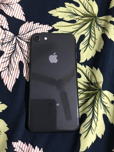 Apple iPhone 8