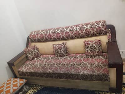 sofa. 5 seater