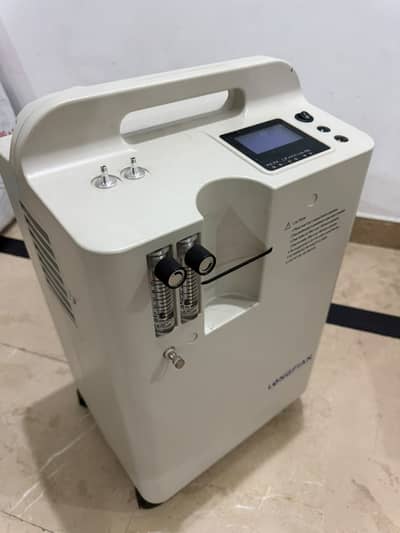 Oxygen Cylinder