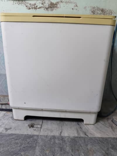 Kenwood washing & dryer