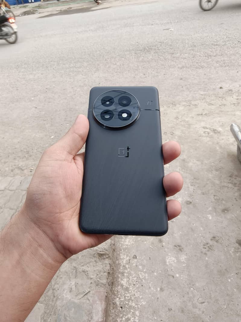 One Plus 13 1