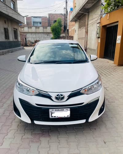 Toyota Yaris Ativ CVT 2020/2021 Genuine condition