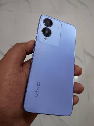 Vivo Y17s