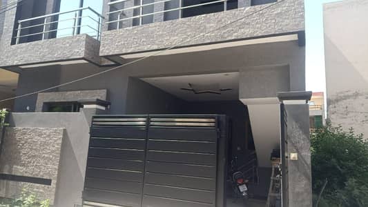 Hot Located 5 Marla Triple Storey House Jubilee Town