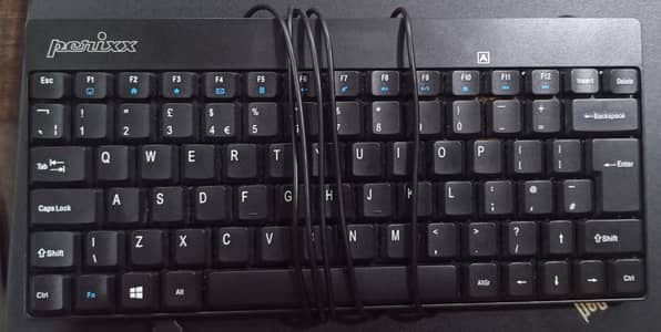 Mini keyboard for sale in new condition