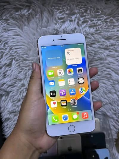 Iphone 8plus pta approved 256gb My Whatsapp number 0309-37-13_656
