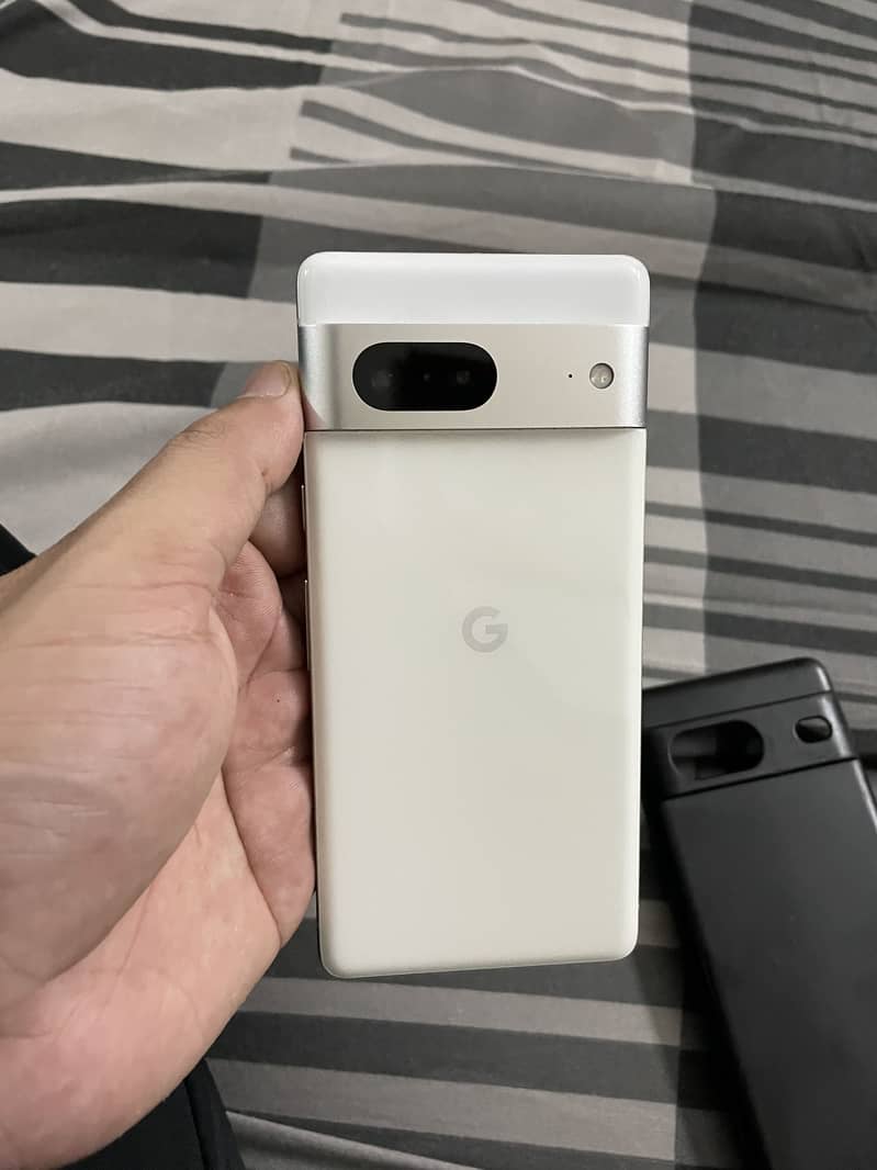 Google Pixel 7 0