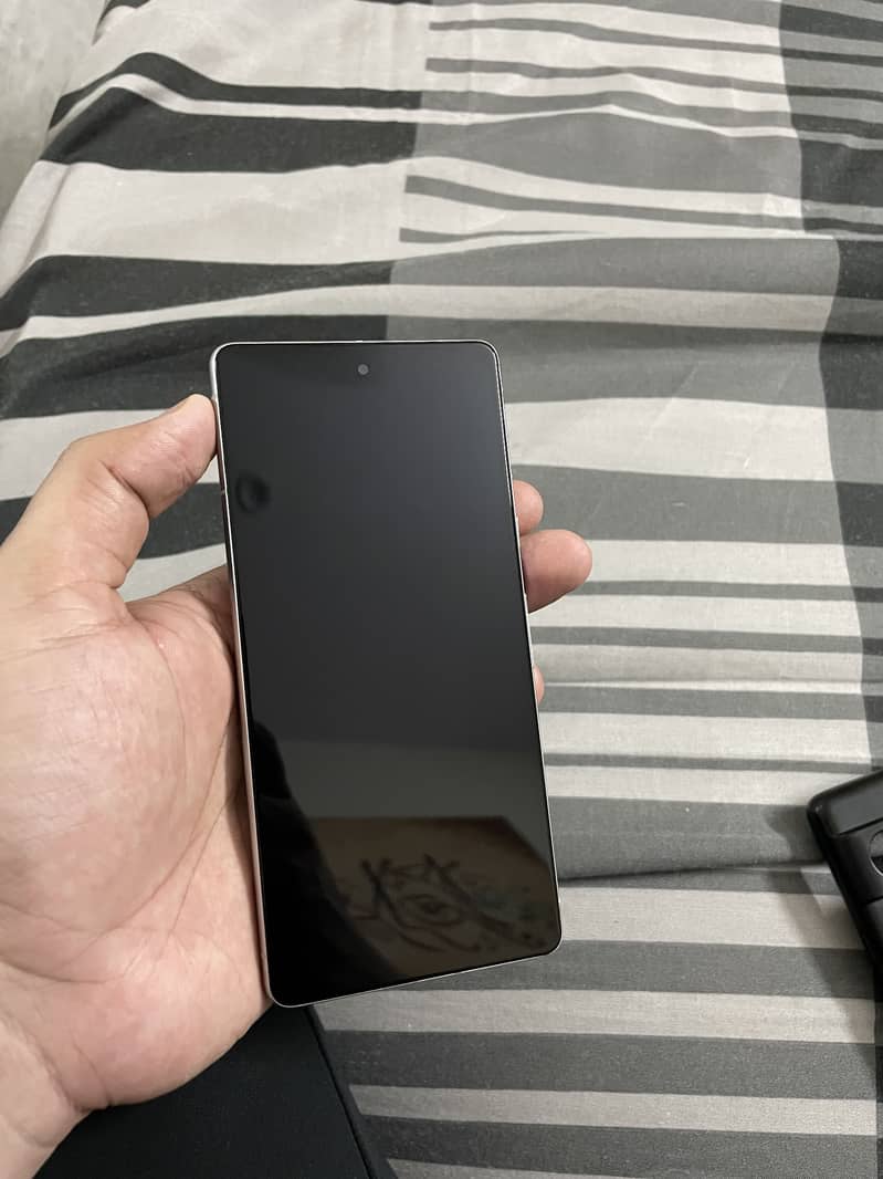 Google Pixel 7 6