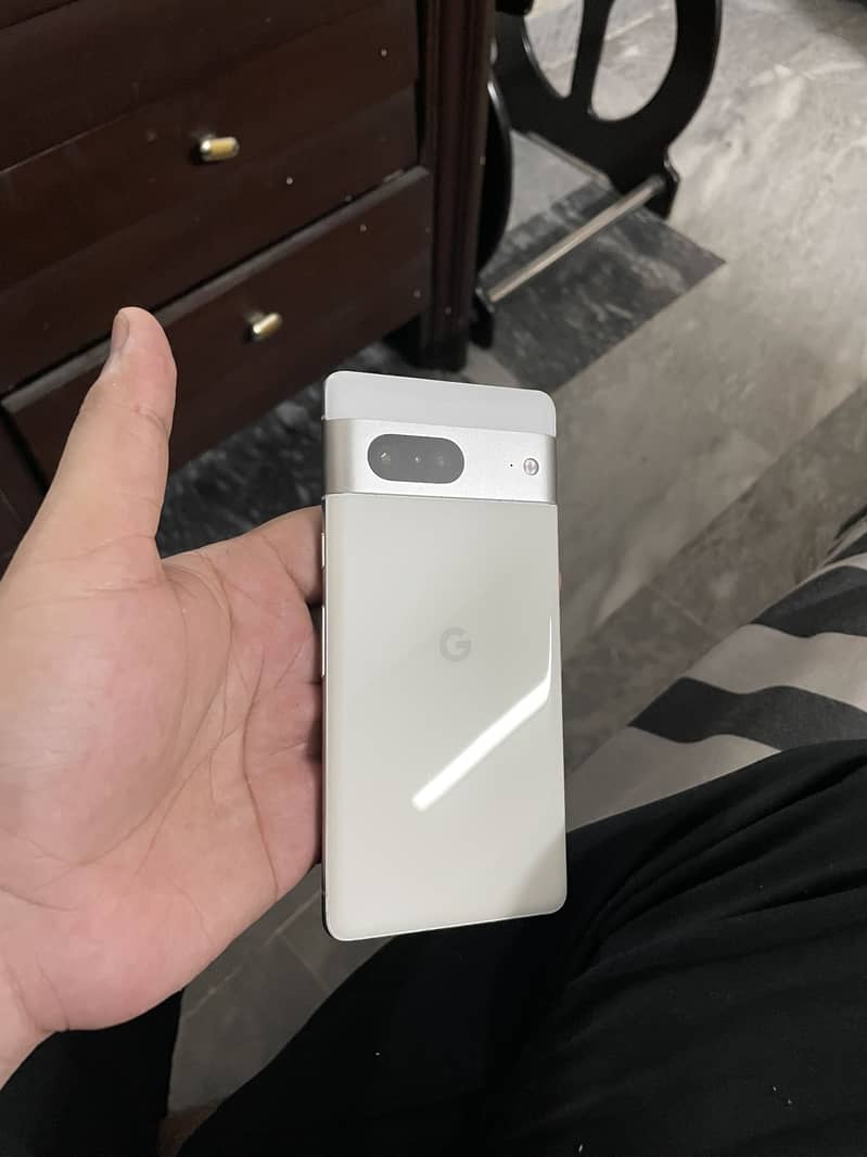 Google Pixel 7 9