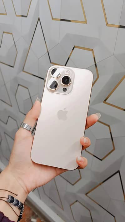 IPhone 16 Pro 128GB JV Gold | 92% BH | Like New