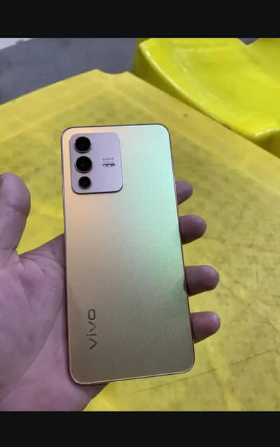 Vivo V23 with box