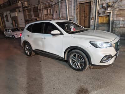 MG HS 2021