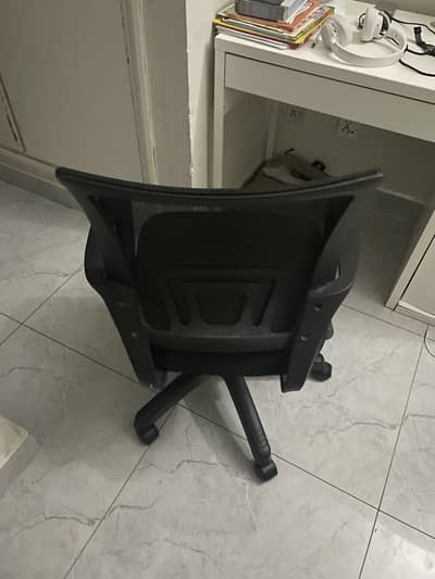 Office/gaming chairs