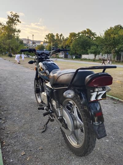 SUZUKI 150 GS SE