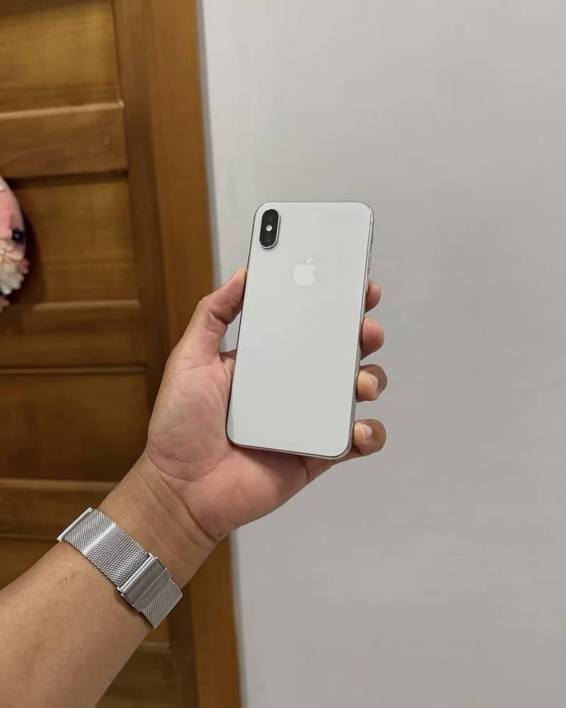 Apple iPhone X 0