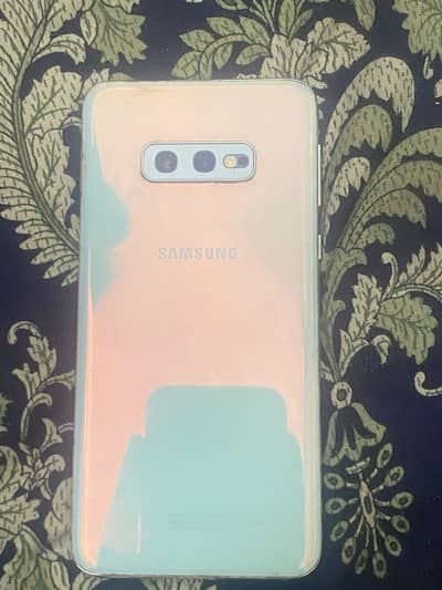 Samsung Mobile S10e