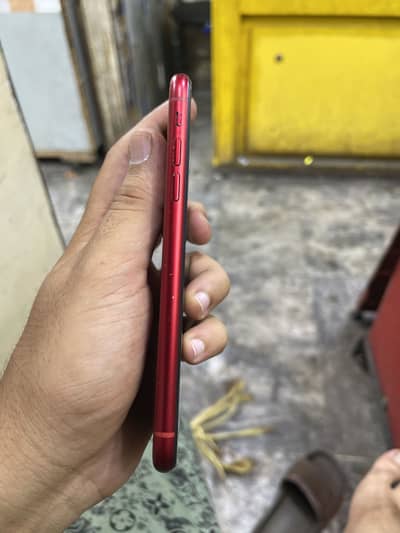 Apple iPhone XR