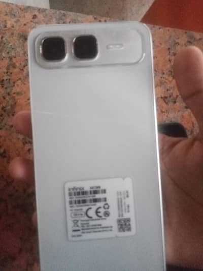 Infinix Hot 10