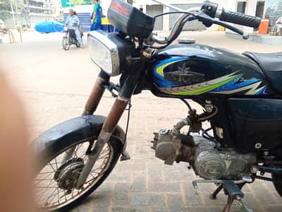 unique 2017 madel 70cc urgent sell
