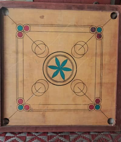 carrom board